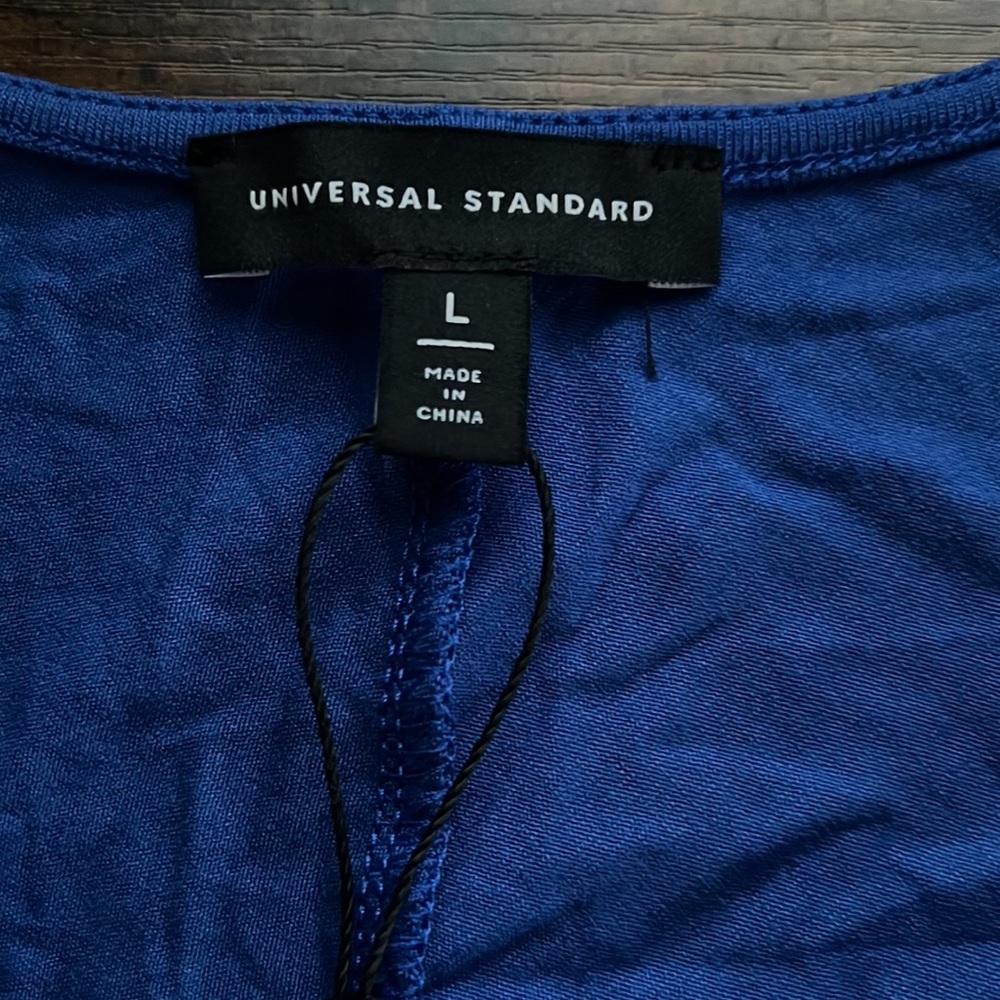 Universal Standard Teresa V-Neck Dress - L (22-24), NWT - Picture 5 of 8
